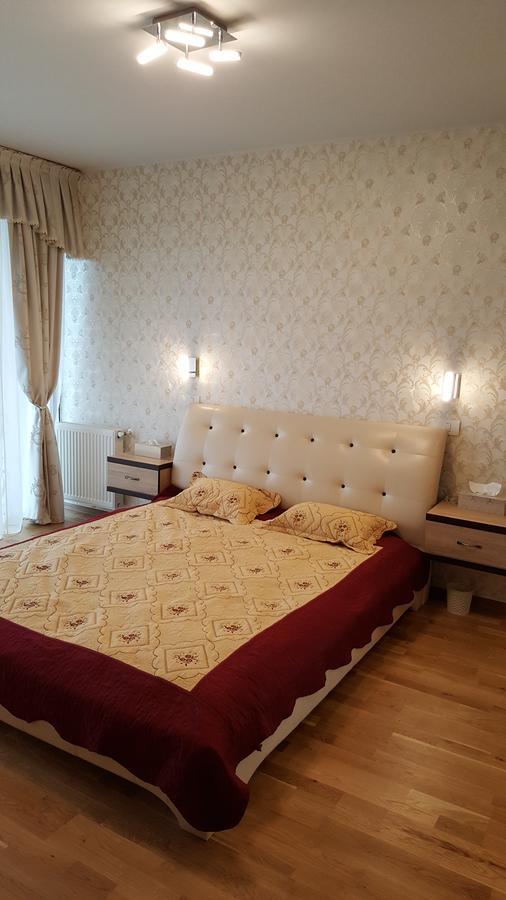 Grand View Apartment Μπρασόβ Εξωτερικό φωτογραφία